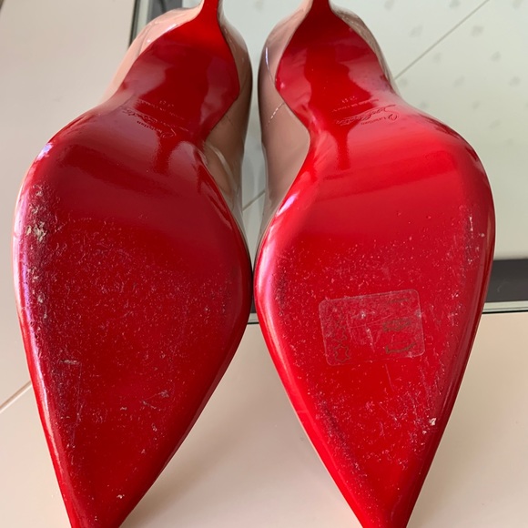 Christian Louboutin - Picture 2 of 5